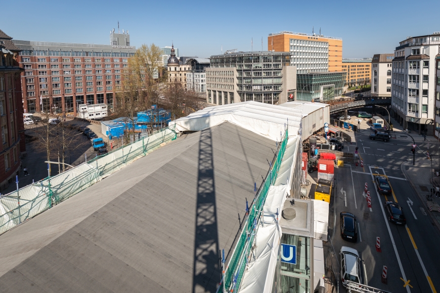 Die Haltestelle Rödingsmarkt, die während der Modernisierung der U3 Innenstadt von der Hamburger Hochbahn saniert wird.